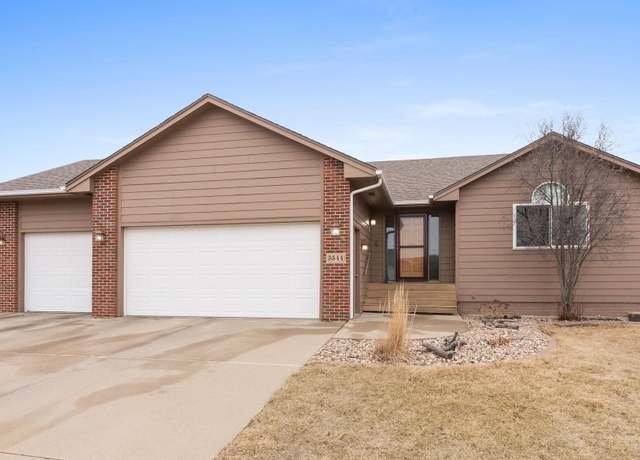 Property at 5544 Wexford Ct, Sioux Falls, SD 57106, 4 beds, 3 baths
