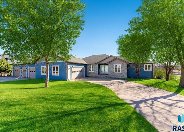 Property at 6340 Harbor Way, Wentworth, SD 57075, 5 beds, 4.5 baths