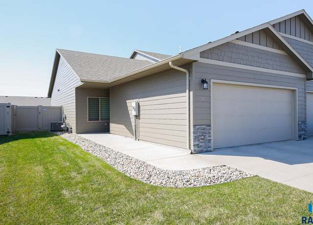 Property at 107 E Ivy Rd, Tea, SD 57064, 2 beds, 2 baths