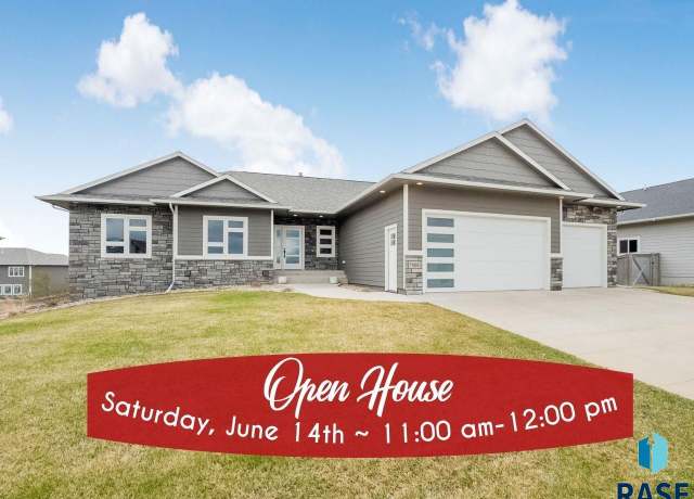 Property at 7101 E Sierra Trl, Sioux Falls, SD 57110, 5 beds, 3 baths