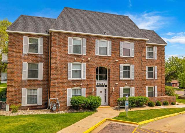 Property at 2505 S Kiwanis Ave #141, Sioux Falls, SD 57105, 2 beds, 2 baths