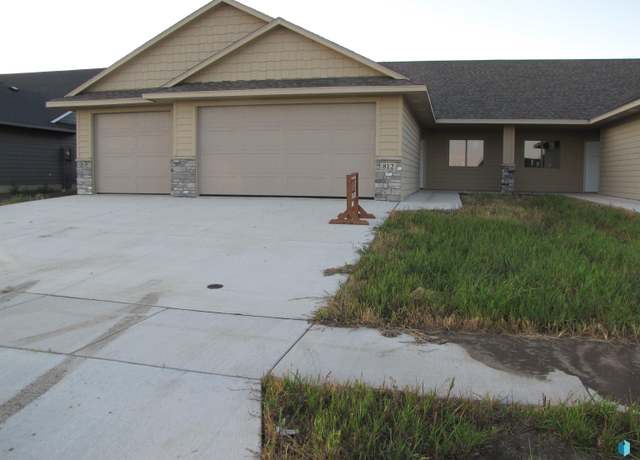 Property at 812 Shirley Ave, Harrisburg, SD 57032, 2 beds, 2 baths