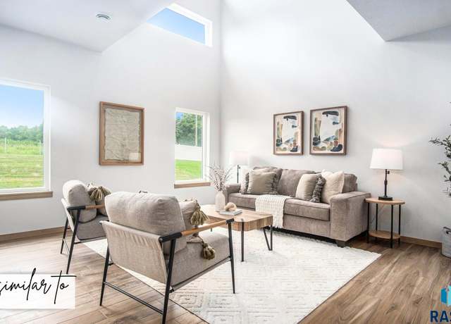Property at 6202 S Ruby Jean Pl, Sioux Falls, SD 57108, 3 beds, 2.5 baths
