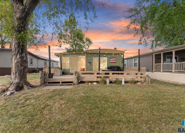Property at 6519 Hares Dr, Wentworth, SD 57075, 2 beds, 1 bath