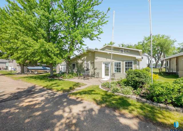 Property at 4841 S Spawn Cir, Chester, SD 57016-7540, 3 beds, 1.5 baths