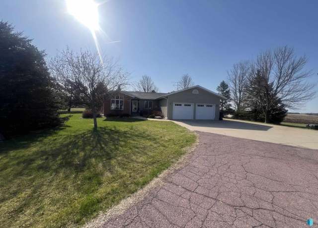 Property at 12091 110TH St, Leota, MN 56128, 3 beds, 2 baths