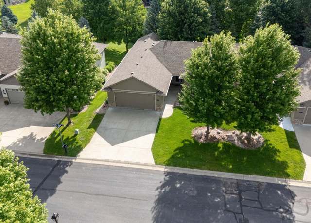 Property at 5616 S Shadow Wood Pl, Sioux Falls, SD 57108, 3 beds, 3 baths