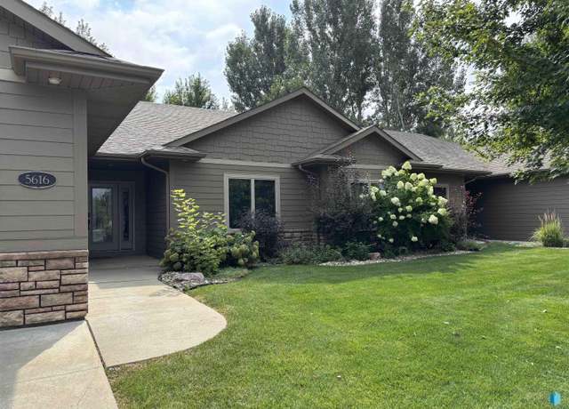 Property at 5616 S Shadow Wood Pl, Sioux Falls, SD 57108, 3 beds, 3 baths