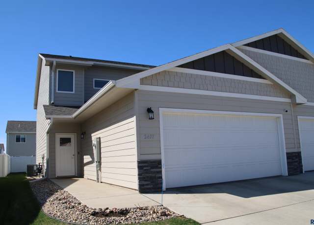 Property at 2407 E Copalis Pl, Sioux Falls, SD 57108, 3 beds, 2.5 baths