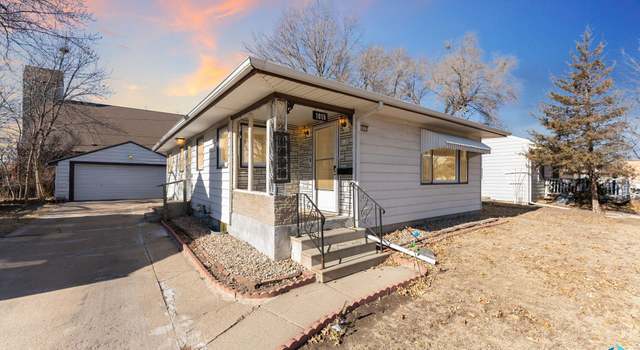 Photo of 1015 N Williams Ave, Sioux Falls, SD 57104