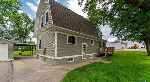 Photo of 210 Broadway Ave, Valley Springs, SD 57068