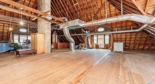 Photo of 903 N Dakota St, Canton, SD 57013