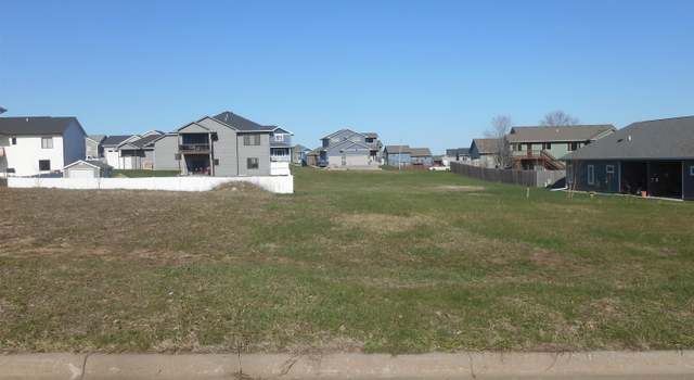 Photo of 1109 N Bahnson Ave, Sioux Falls, SD 57103