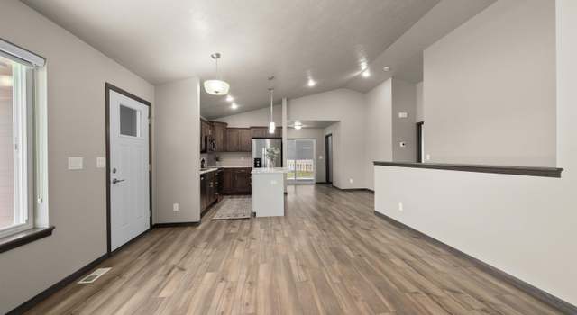 Photo of 6704 W Viola Ct, Sioux Falls, SD 57107