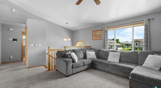 Photo of 7800 W Eli Ct, Sioux Falls, SD 57106