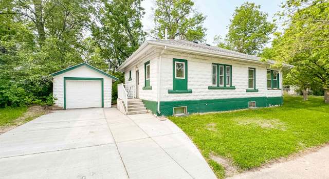 Photo of 1024 N Summit Ave, Sioux Falls, SD 57104