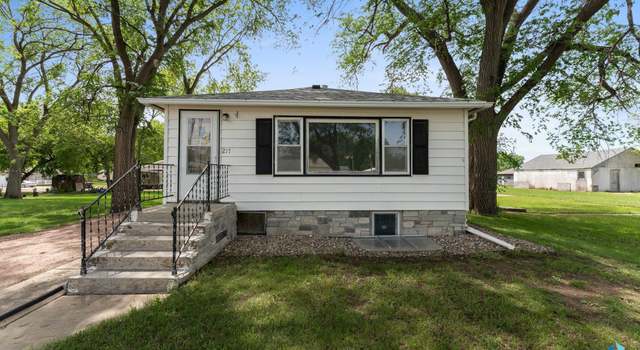 Photo of 217 S Main St, Worthing, SD 57077