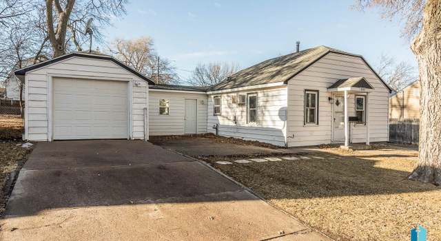 Photo of 805 S 10th Ave, Sioux Falls, SD 57104