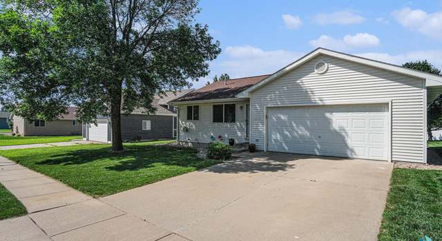 Photo of 4209 N Jans Dr, Sioux Falls, SD 57107-6831