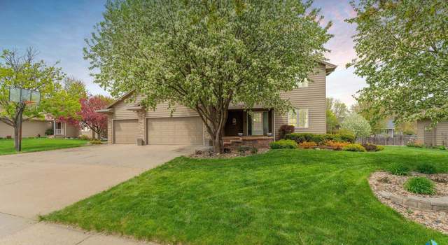 Photo of 7100 W Selkirk Trl, Sioux Falls, SD 57106