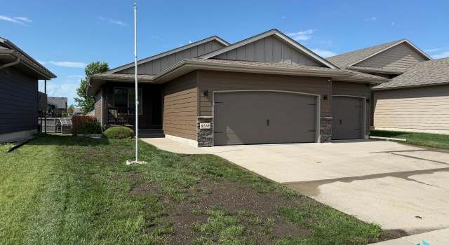 Photo of 8209 W 51st St, Sioux Falls, SD 57106