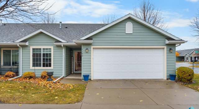 Photo of 1100 N Redbud Pl, Sioux Falls, SD 57107