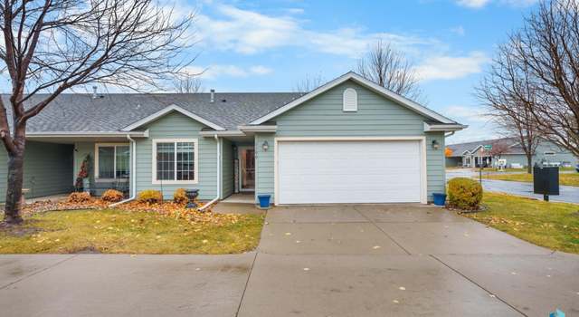 Photo of 1100 N Redbud Pl, Sioux Falls, SD 57107