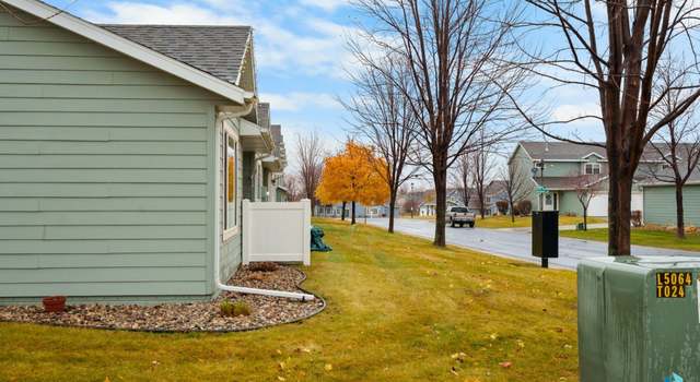 Photo of 1100 N Redbud Pl, Sioux Falls, SD 57107