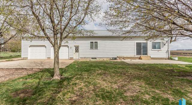 Photo of 46982 301st St, Beresford, SD 57004