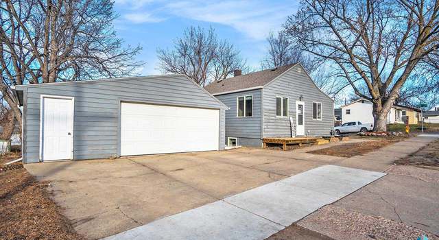 Photo of 621 S Holly Ave, Sioux Falls, SD 57104