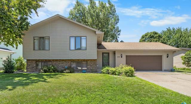 Photo of 1105 N Connor Trl, Sioux Falls, SD 57103