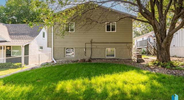 Photo of 510 S Menlo Ave, Sioux Falls, SD 57104