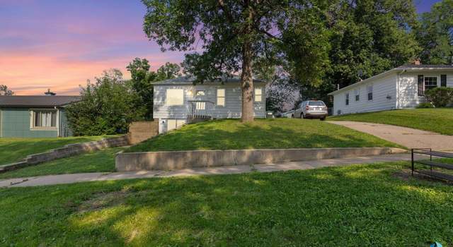Photo of 804 S Hawthorne Ave, Sioux Falls, SD 57104