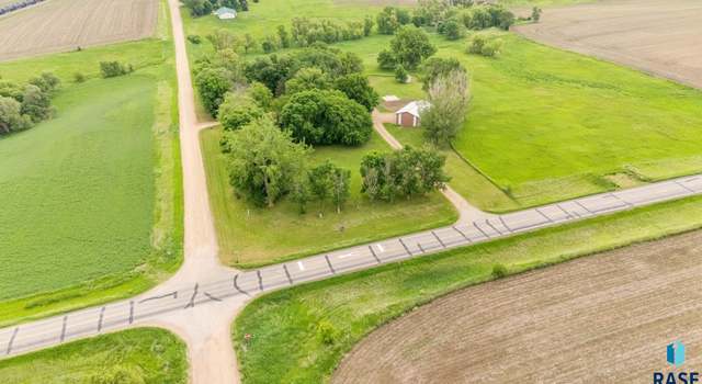 Photo of 696 20th Ave, Beaver Creek, MN 56116