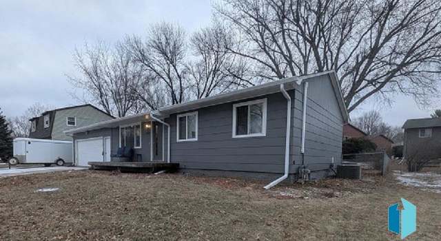 Photo of 2200 S Grandview Ave, Sioux Falls, SD 57103