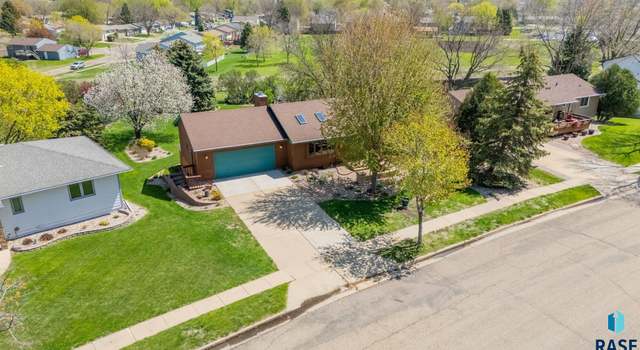 Photo of 5728 W Coughran Ct, Sioux Falls, SD 57106-0444