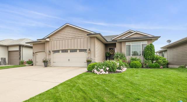 Photo of 8216 W 51st St, Sioux Falls, SD 57106