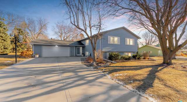 Photo of 608 N Appaloosa Trl, Sioux Falls, SD 57110-6204