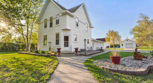 Photo of 802 W 3rd St, Canton, SD 57013
