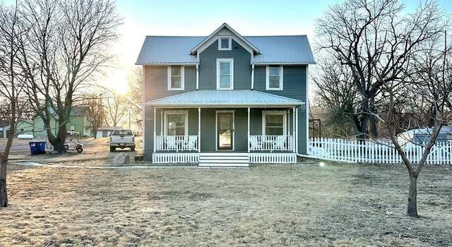 Photo of 205 Park Blvd, Hurley, SD 57036