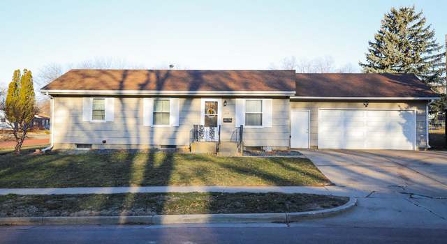 Photo of 1425 S Olive Dr, Sioux Falls, SD 57103