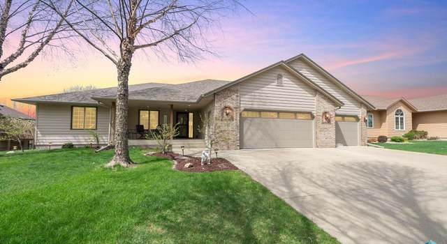 Photo of 1005 N Sycamore Ave, Sioux Falls, SD 57110