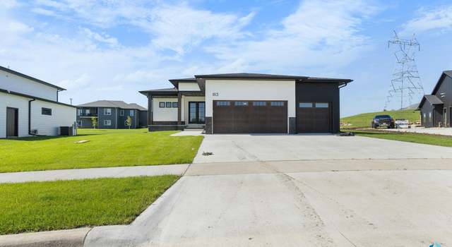 Photo of 813 N Sylvan Dr, Sioux Falls, SD 57110