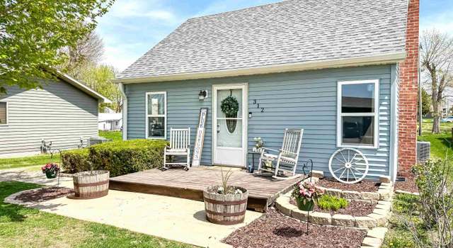 Photo of 312 Granite Ave, Garretson, SD 57030