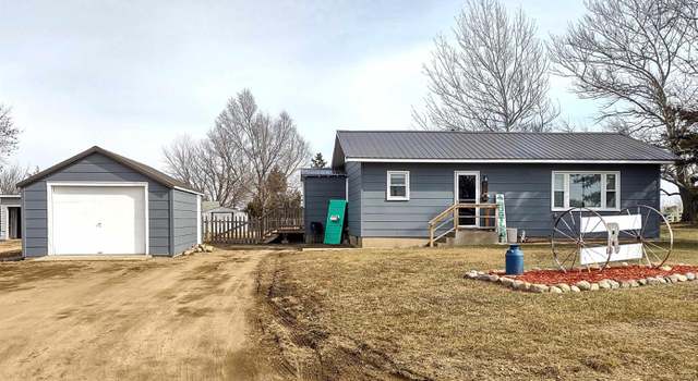 Photo of 400 N Maple St, Saint Lawrence, SD 57373
