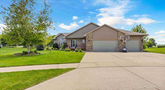 Photo of 504 Wild Tree Cir, Crooks, SD 57020