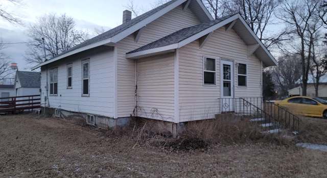 Photo of 151 S Church St, Canova, SD 57321
