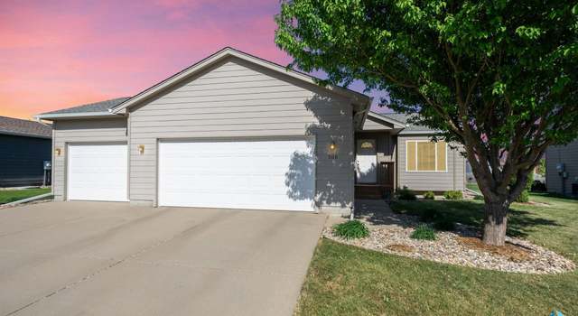 Photo of 506 Almond Ave, Harrisburg, SD 57032