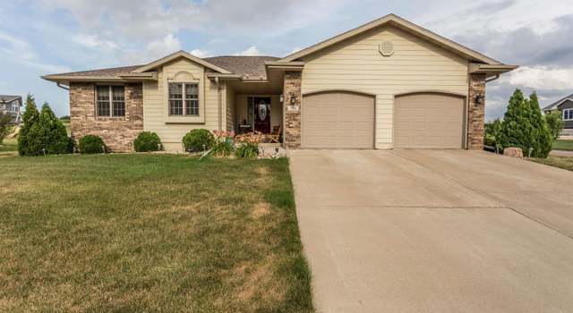 Photo of 206 S Dickerson Ave, Irene, SD 57037