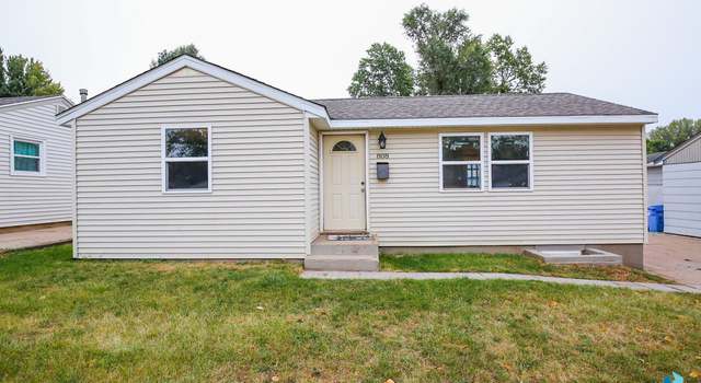 Photo of 808 N Kiwanis Ave, Sioux Falls, SD 57104